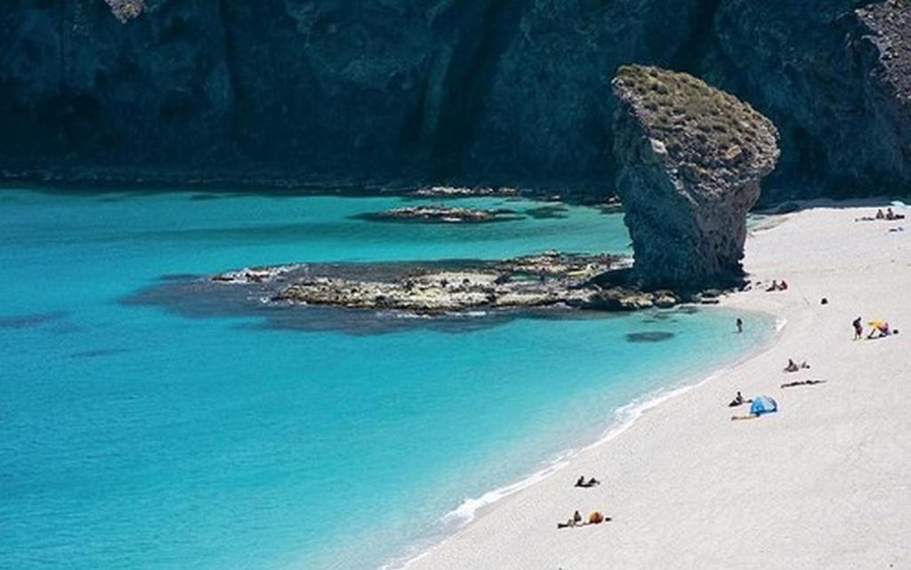 Apartamento Primera Linea De Playa Las Marinas L'Île-Rousse Dış mekan fotoğraf