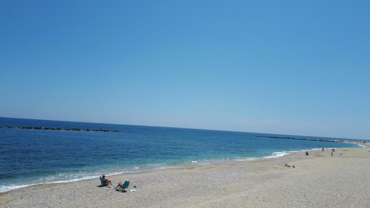Apartamento Primera Linea De Playa Las Marinas L'Île-Rousse Dış mekan fotoğraf